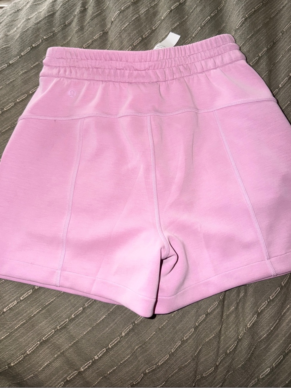 Lululemon softstream shorts milkshake pinl